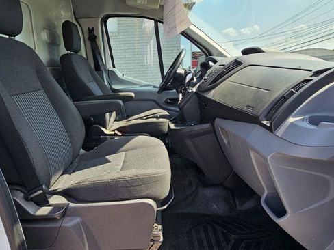 Used 2015 Ford Transit 250 250 image 24