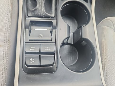 Used 2019 Hyundai Tucson SE AWD/4WD image 27