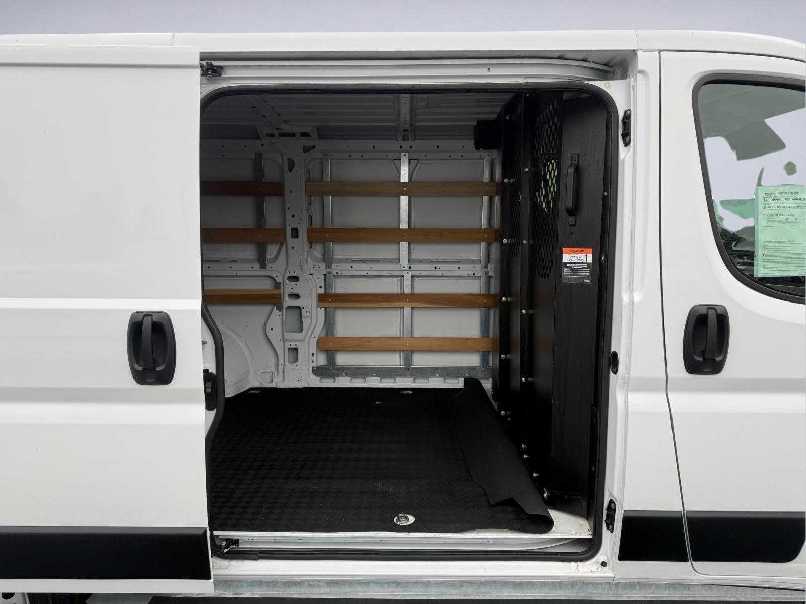 Used 2025 RAM ProMaster 2500 w/ U-Haul Equipment Group FWD image 10