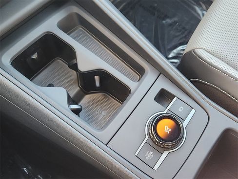 New 2026 Volkswagen Tiguan SE R-Line image 10