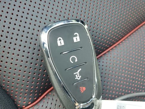 Used 2026 Chevrolet Blazer RS w/ Driver Confidence II Package FWD image 25