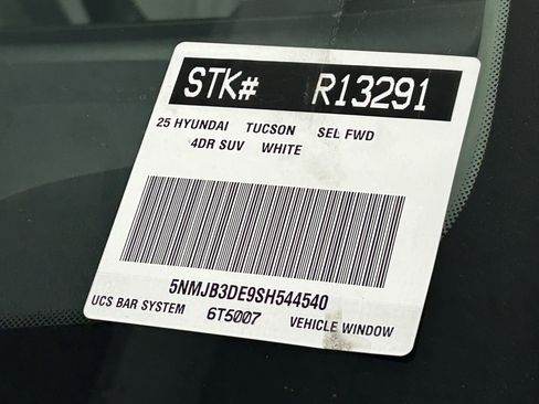 Used 2025 Hyundai Tucson SEL FWD image 5
