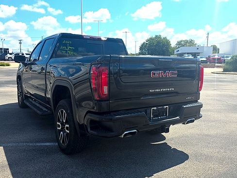 Used 2024 GMC Sierra 1500 AT4 w/ Technology Package AWD/4WD image 15