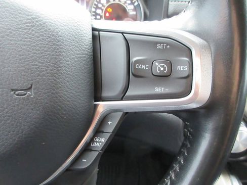 Used 2021 RAM 1500 Laramie image 30