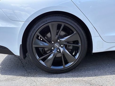 Used 2023 Genesis G70 2.0T w/ Sport Prestige Package AWD/4WD image 49
