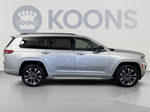 Used 2023 Jeep Grand Cherokee L Overland w/ Advanced Protech Group III AWD/4WD image 8