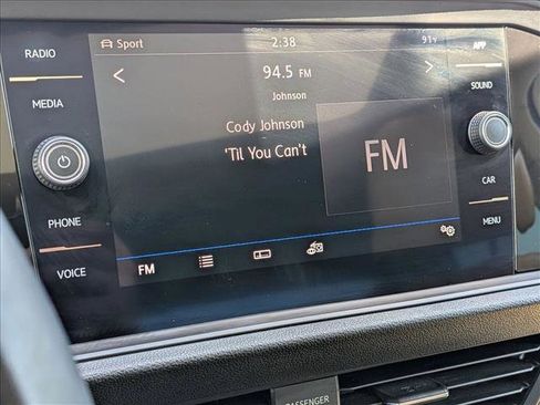 Used 2019 Volkswagen Jetta SEL w/ Cold Weather Package FWD image 13