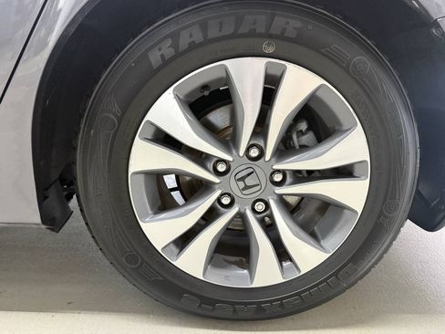 Used 2015 Honda Accord LX image 29