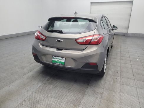 Used 2018 Chevrolet Cruze LT FWD image 9