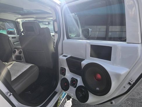 Used 2006 HUMMER H2 SUT AWD/4WD image 18
