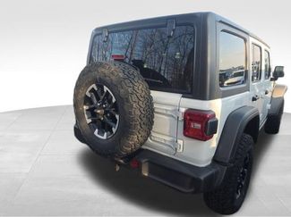 Used 2025 Jeep Wrangler Unlimited Rubicon 4xe w/ Convenience Group AWD/4WD video 2