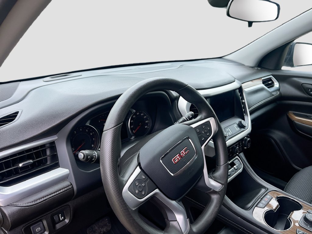 Used 2023 GMC Acadia SLE w/ Driver Convenience Package AWD/4WD image 9