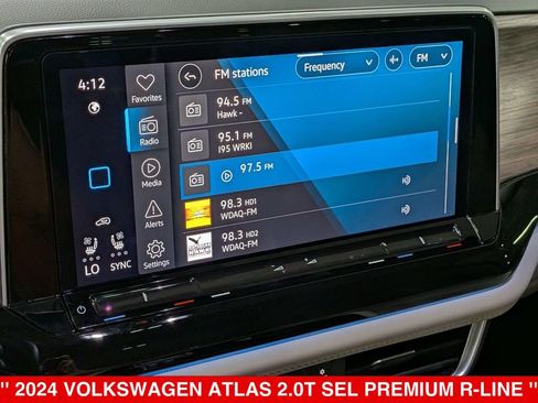 Used 2024 Volkswagen Atlas SEL Premium R-Line AWD/4WD image 23