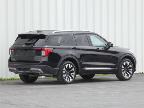 Used 2025 Ford Explorer Platinum w/ LUX Leather Package AWD/4WD image 3