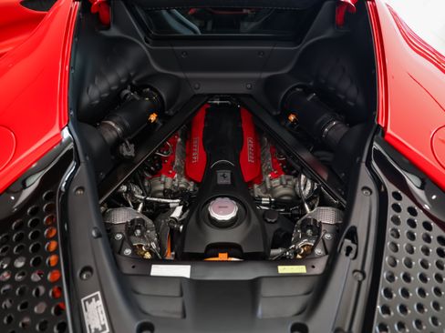 Used 2023 Ferrari SF90 Stradale AWD/4WD image 40