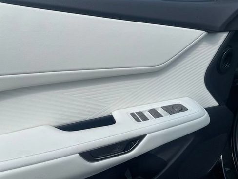 New 2026 Lexus ES 500e AWD/4WD image 12