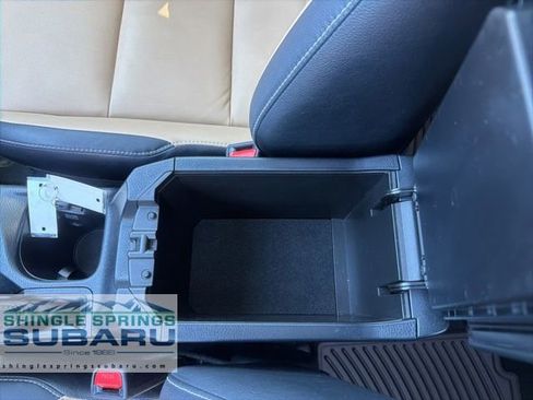 Used 2017 Toyota RAV4 Limited AWD/4WD image 35