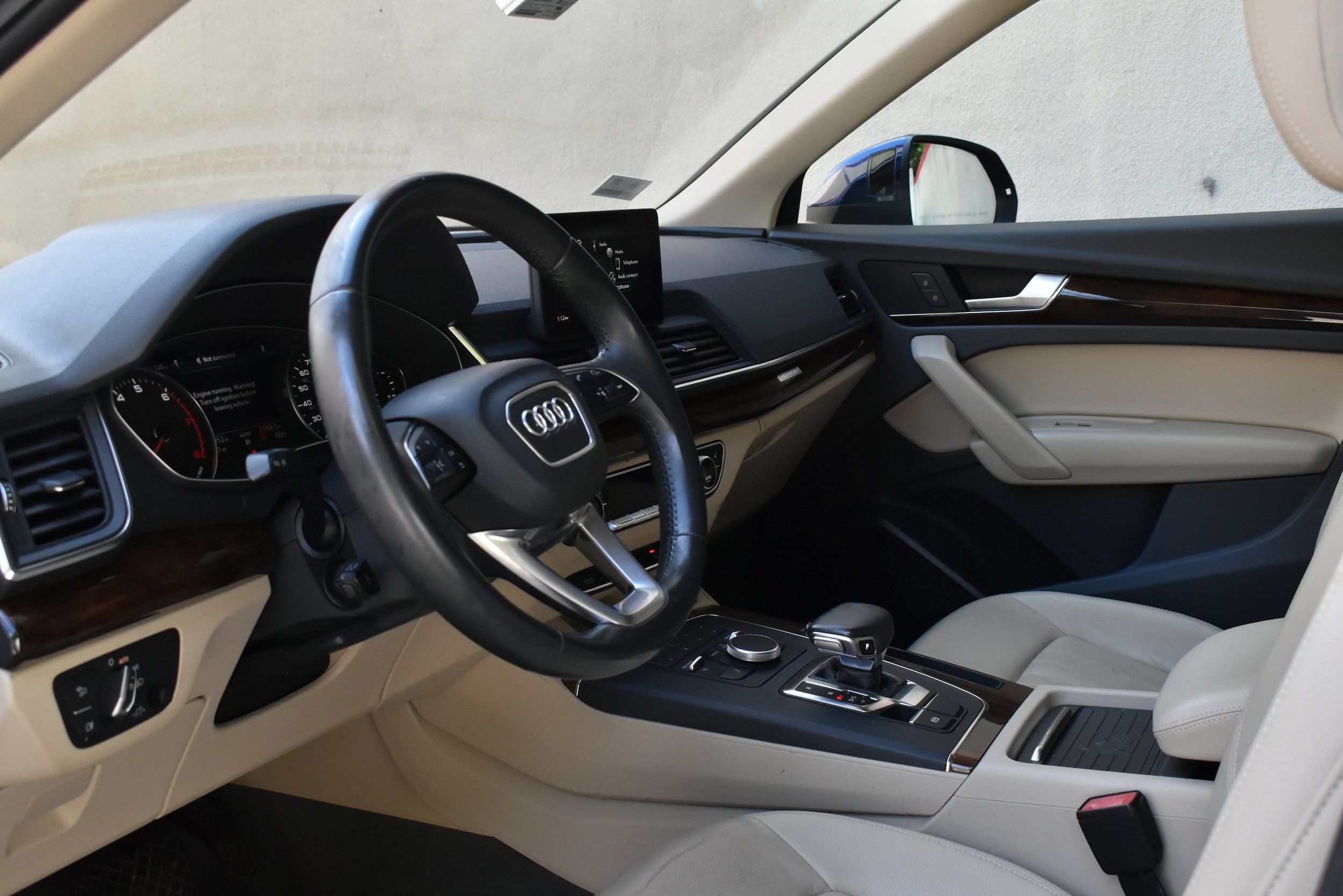 Used 2020 Audi Q5 2.0T Premium w/ Convenience Package AWD/4WD image 14