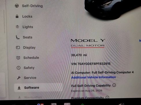 Used 2023 Tesla Model Y Performance AWD/4WD image 14