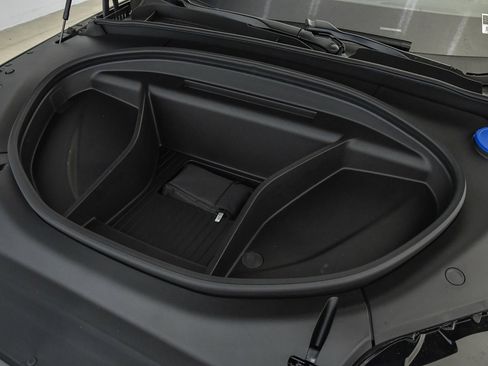 New 2025 Volvo EX90 Plus image 30