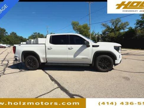 Certified 2024 GMC Sierra 1500 Elevation w/ LPO, Elevation Black Package AWD/4WD image 9