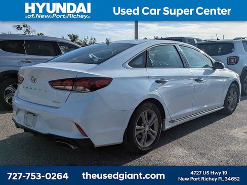 Used 2018 Hyundai Sonata Sport FWD image 2