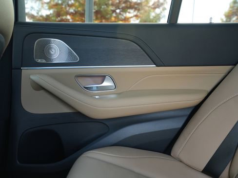 New 2026 Mercedes-Benz GLE 580 4MATIC image 46