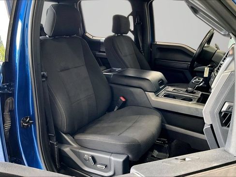 Used 2017 Ford F150 XLT w/ Equipment Group 302A Luxury AWD/4WD image 28