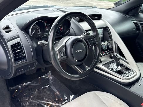 Used 2016 Jaguar F-TYPE Convertible image 5