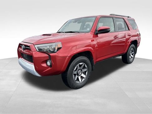 Used 2020 Toyota 4Runner TRD Off-Road image 3