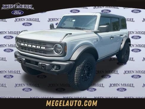 New 2026 Ford Bronco Big Bend w/ Black Diamond Package AWD/4WD image 1