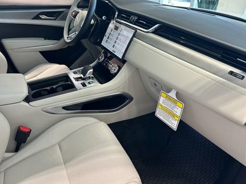 New 2026 Jaguar F-PACE R-Dynamic S AWD/4WD image 14