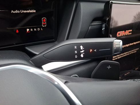 New 2026 GMC Terrain Denali w/ LPO, Floor Liner Package image 12