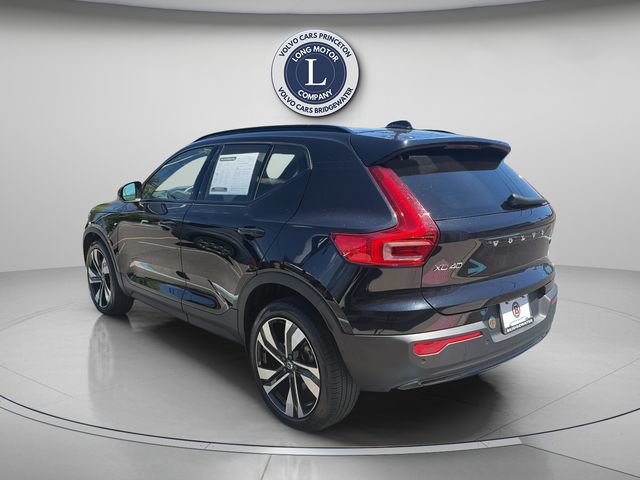 Certified 2023 Volvo XC40 B5 Plus w/ Climate Package AWD/4WD image 4