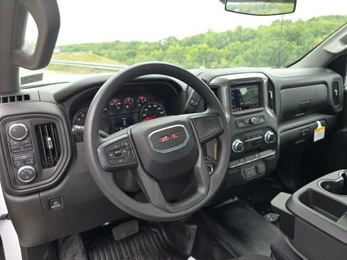 New 2024 GMC Sierra 2500 Pro image 11
