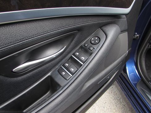 Used 2015 BMW 528i Sedan RWD image 10