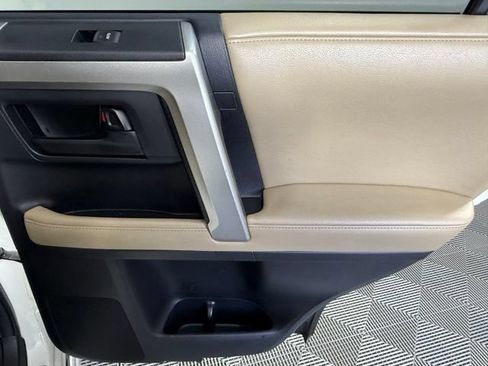 Used 2013 Toyota 4Runner SR5 w/ Convenience Pkg RWD image 40
