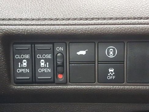 Used 2023 Honda Odyssey EX-L image 26