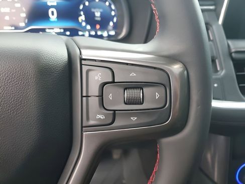 Used 2023 Chevrolet Suburban RST image 35