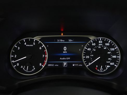 Used 2022 Nissan Sentra SR w/ SR Premium Package image 22