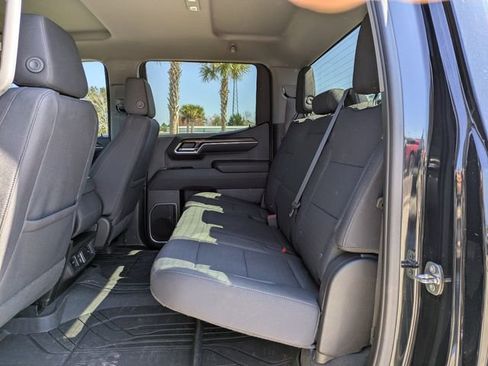 Used 2023 Chevrolet Silverado 1500 LT image 14