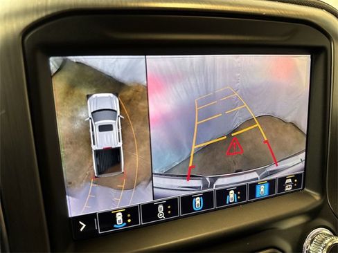 Used 2021 GMC Sierra 1500 Denali w/ Technology Package image 20