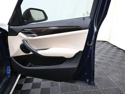 Used 2015 BMW X1 xDrive28i image 25