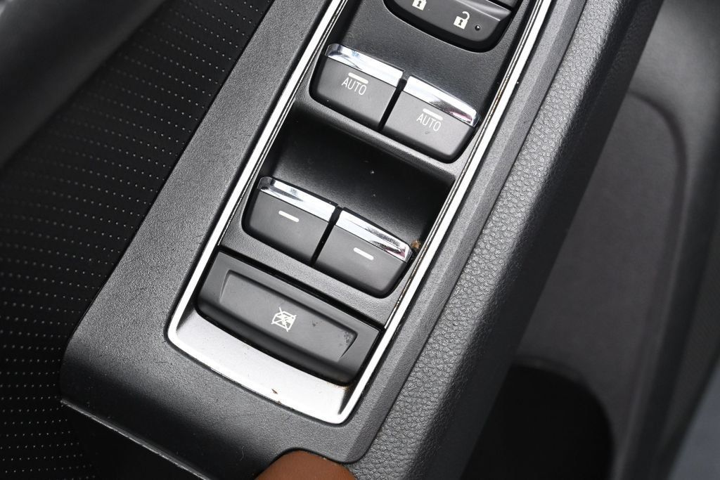 Used 2023 Subaru Ascent Touring AWD/4WD image 13