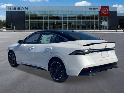 New 2026 Nissan Sentra SR FWD image 3