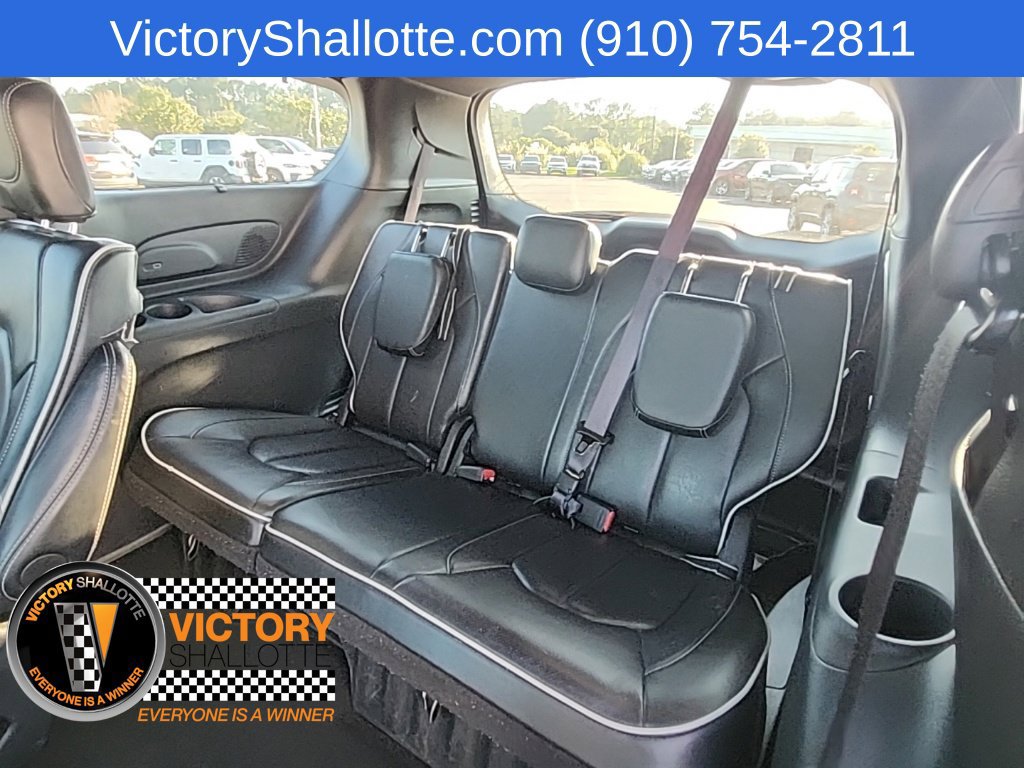 Used 2025 Chrysler Pacifica Limited FWD image 27