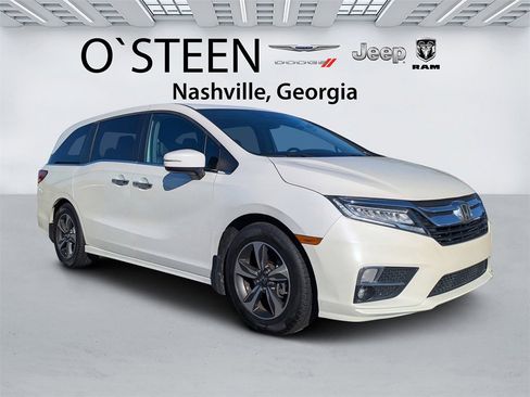 Used 2018 Honda Odyssey Touring image 1