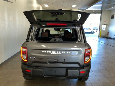 New 2025 Ford Bronco Sport Outer Banks w/ Outer Banks Tech Package+ image 7