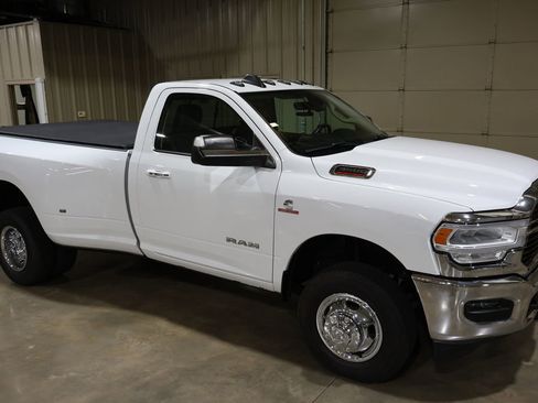Used 2019 RAM 3500 Big Horn image 54