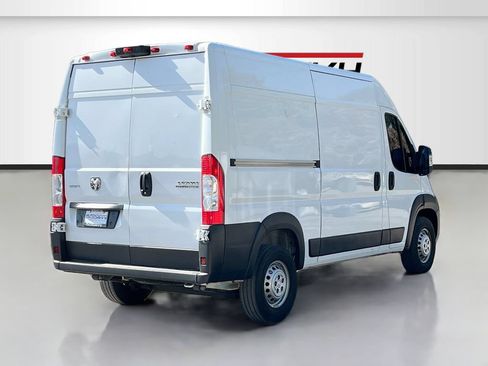 Used 2024 RAM ProMaster 1500 w/ Convenience Group FWD image 7